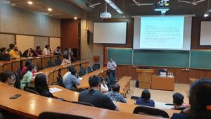 IIM Calcutta students receive an average compensation of Rs 1.65 lakh for summer internships