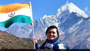 Shital Mahajan; First Woman to Skydive from 21,500 ft Near Mt Everest creates History