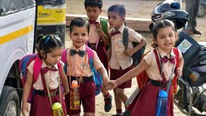 TN Govt. Instructs Schools to Avoid Special Classes During Summer Vacation