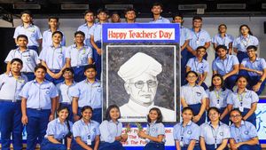 Teachers' Day 2024: Make Teachers' Day 2024 Memorable with These Unique Celebration Ideas