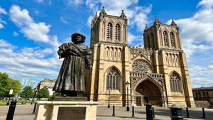 Raja Ram Mohan Roy: Who Gave Him the Title “Raja”? Lesser Known Facts About the 