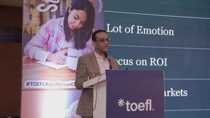 ETS Celebrates Academic Excellence Of Top TOEFL Students In Chandigarh
