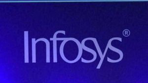 Infosys Announces 2,000 Job Openings for Freshers and Professionals, Details Here