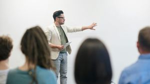 UAE Schools Looking for Thousands of Teachers; 700 Vacancies in Dubai