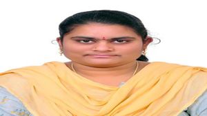 Lakshmi Soumya Emani Honoured With Neurochemistry France Travel Award