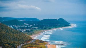 Which Indian State Has Three Capitals?