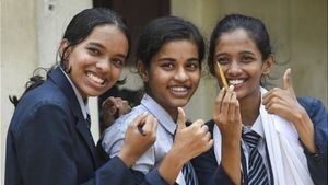Karnataka SSLC Result 2025: Medium-Wise Pass Percentage Released