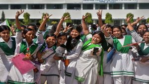 Karnataka SSLC 2025: Gender-wise Performance and Top Achievements Revealed