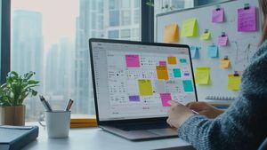 School Holidays in November 2025 in India: Children’s Day, Guru Nanak Dev Jayanti, and More