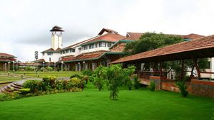 IIM Kozhikode Executive MBA Admission 2026–27 | EPGP Batch 19 Details