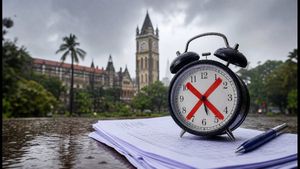 Mumbai University Exams Postponed: Crucial Update for Students on Hall Tickets and New Dates