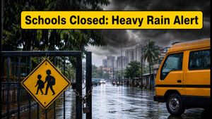 Navi Mumbai Schools Shut: NMMC Declares Afternoon Holiday Due to Heavy Rain
