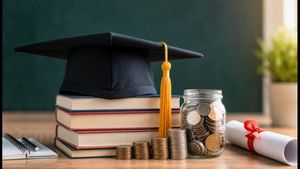 Azim Premji Scholarship 2026: ₹30,000 Annual Financial Aid for Girls – Apply Now