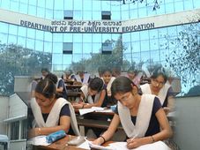 ಪಿಯುಸಿ ಪರೀಕ್ಷೆ: ಕನ್ನಡದಲ್ಲಿ ಪ್ರಶ್ನೆಪತ್ರಿಕೆ ಮುದ್ರಿಸಲು ಆಗ್ರಹ