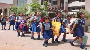 Karnataka Schools Reopen Date: ಆ.31 ವರೆಗೆ ಶಾಲಾ ಕಾಲೇಜುಗಳು ಓಪನ್ ಆಗಲ್ಲ