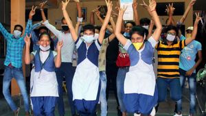 Reopening Of Schools In India: ಈ ರಾಜ್ಯಗಳಲ್ಲಿ ಅಕ್ಟೋಬರ್ 15ರ ನಂತರ ಶಾಲಾ ಕಾಲೇಜುಗಳು ಆರಂಭ