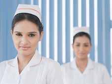 Career In Nursing: ನರ್ಸ್ ಕರಿಯರ್ ಅನ್ನು ಏಕೆ ಆಯ್ಕೆ ಮಾಡಿಕೊಳ್ಳಬೇಕು ಇಲ್ಲಿದೆ ಮಾಹಿತಿ