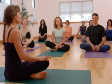 Career As Yoga Instructor : ಯೋಗ ತರಬೇತುದಾರರಾಗಲು ಅರ್ಹತೆ, ಕೋರ್ಸ್, ಕಾಲೇಜುಗಳು ಮತ್ತು ವೇತನ ಸೇರಿದಂತೆ ಸಂಪೂರ್ಣ ಮಾಹಿತಿ