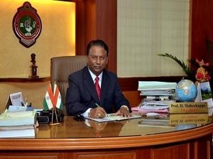 Dr H Maheshappa to continue as VC for Next one year in VTU