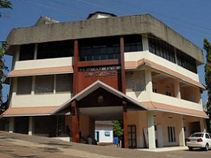 Kerala Law Academy offers M.B.L & LL.M courses admission 2013