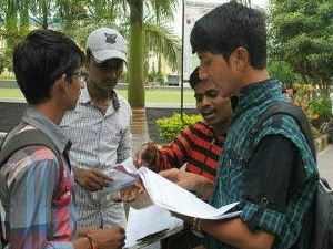 Engineering students from northeast unsure about future