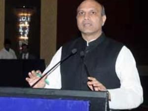 Female literacy necessary for development: Pallam Raju 