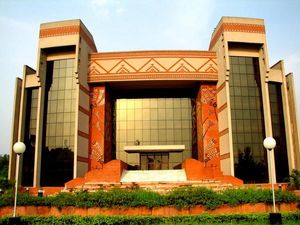 IIM-Calcutta tops in finance among 70 global B-schools 