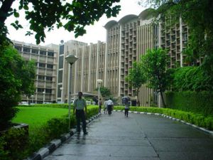 IIT Bombay invites applications for its Management programme