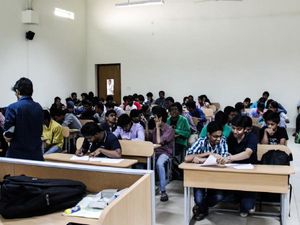 Pravega 2014: Innovative ideas by young brains in Experimental Physics