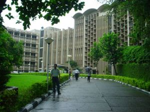 IIT Bombay gears up for a robotic competition 