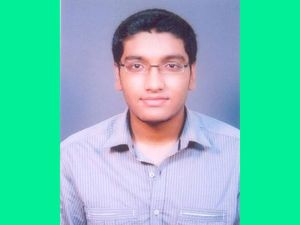 A student from AITM, Bhatkal receives 12 gold medals from VTU