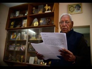 Preparing a blueprint to Indianise education: Dinanath Batra