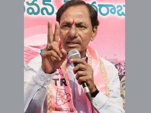 Telangana CM agreed to set up separate Intermediate Board