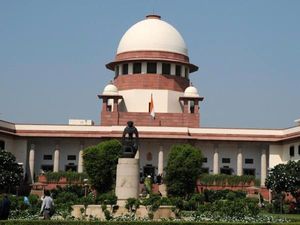 Supreme Court asks Engg colleges not to disturb academic plan