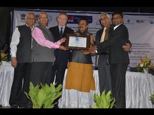 NIPS School bags “Excellence in Hospitality Management” award