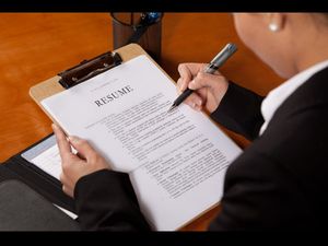 Know the difference between Resume and Curriculum Vitae