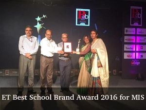 ET Best School Brand Award 2016 for Mussoorie International School