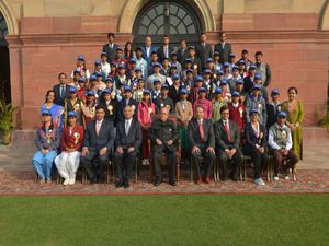 3 million students write about Clean India, National winners meet the President of India