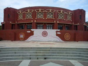 Apply for Consultant Job at IIM Lucknow Before June 7!