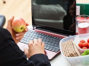 7 Ways To Lighten Your Mood At Work