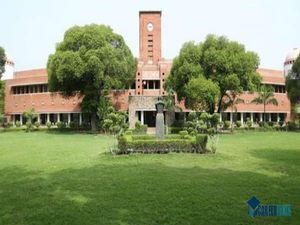 Top 40 Commerce Colleges in India - 2018