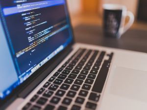 Explore The List Of  Top 10 Free Online Courses For Python 