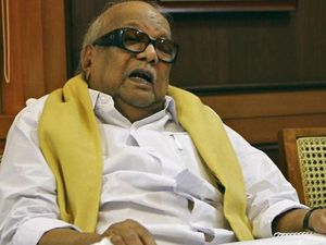 Karunanidhi Passes Away At 94: TN Government Declares Holiday For Educational Institutes