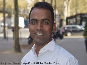 Global Teacher Prize 2020: Maharashtra School Teacher Ranjitsinh Disale Wins USD 1-Million Global Teacher Prize