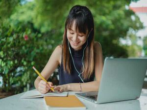 From Harvard To Columbia: Top US Colleges Offering Online Courses