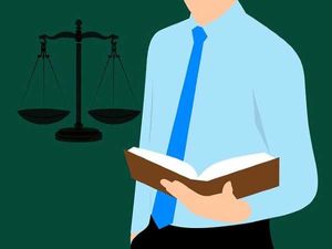 Alternative Careers You Can Have With A Law Degree