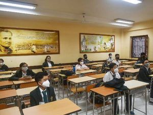 Several colleges in Kolkata switch to virtual classes