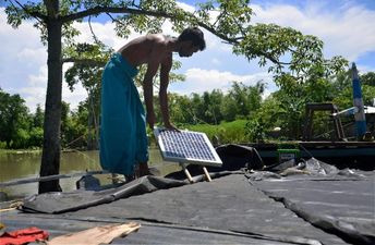 PM Modi Declares Modhera as India's First 24X7 Solar Powered Village
