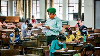 Unveiling Delhi University's most enrolled colleges and courses for 2023-2024