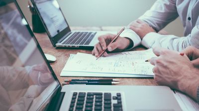 Career Opportunities for a Financial Advisor 